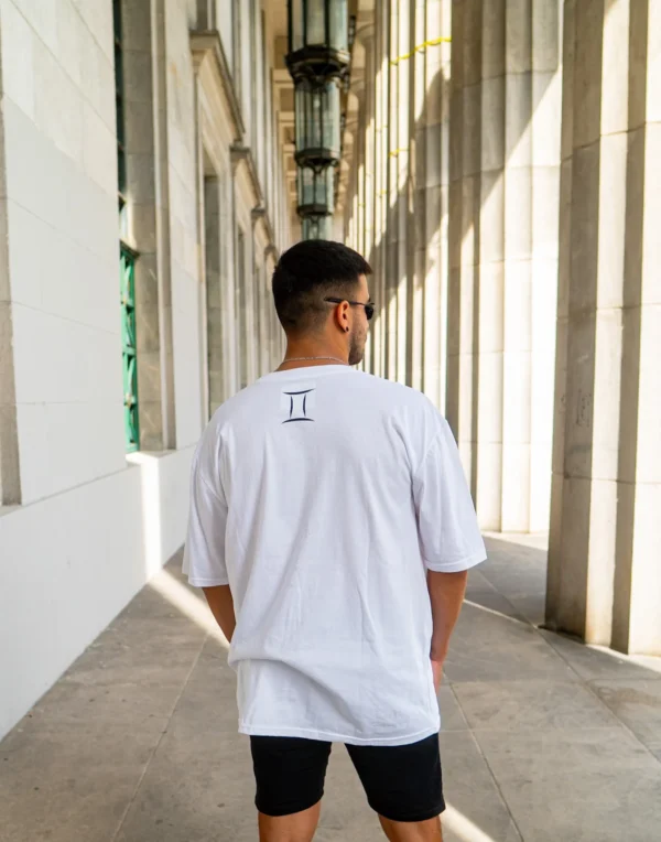 Remera oversize Geminis - Imagen 4